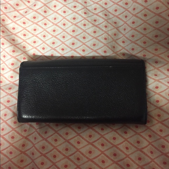 Michael Kors wallet Authentic - Picture 2 of 4